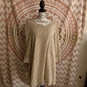 BB Dakota Cream Textured Long Sleeve Shift Dress Size S